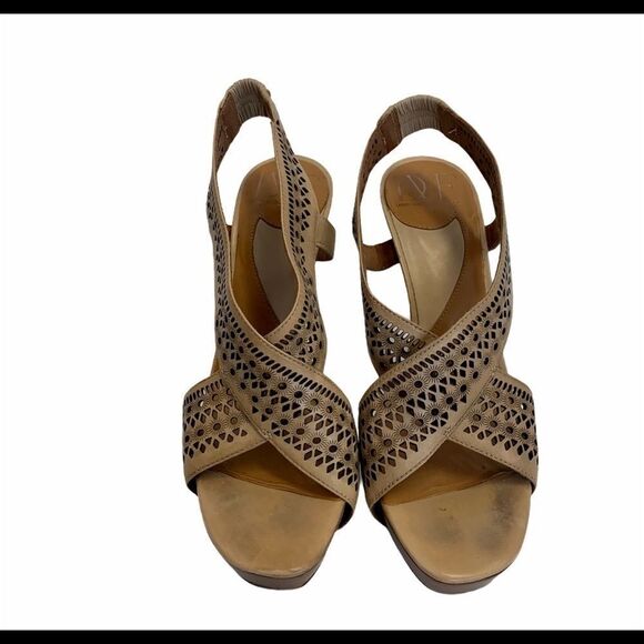 Diane Von Furstenberg laser cutout platform heels - Picture 3 of 7